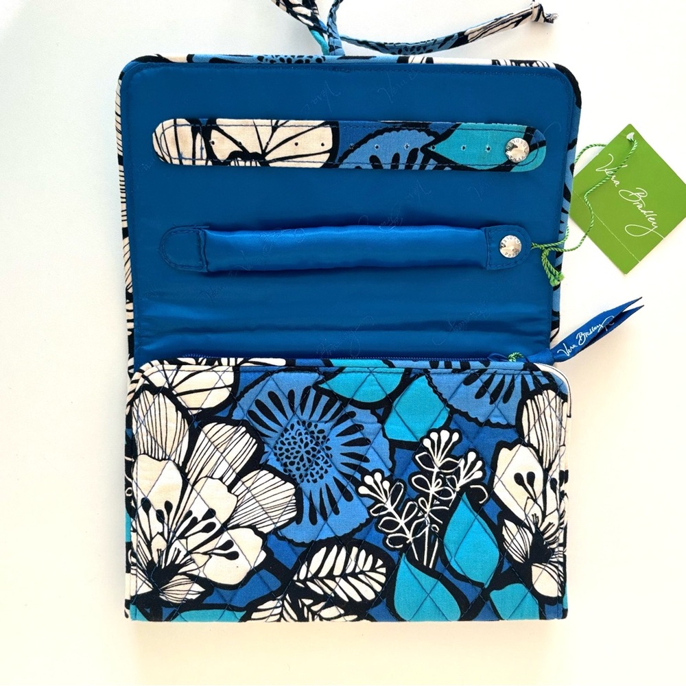 VERA BRADLEY All Wrapped Up Jewelry Roll Travel Organizer Blue Bayou Pattern - Picture 4 of 11